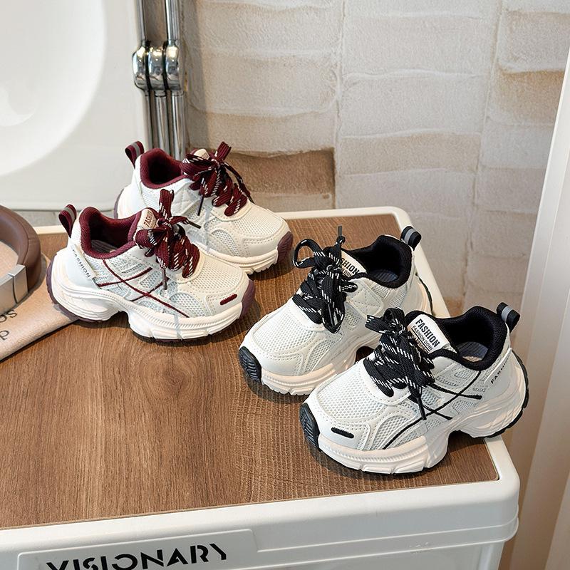 Scarpe alla moda per bambini in stile coreano - Primavera 2026: Scarpe da ginnastica leggere e comode per la corsa per ragazzi e ragazze.