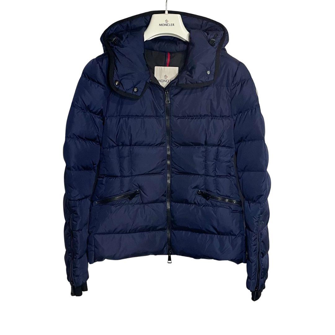

Вжитий MONCLER BETURA Пуховик Нейлон Жіночий