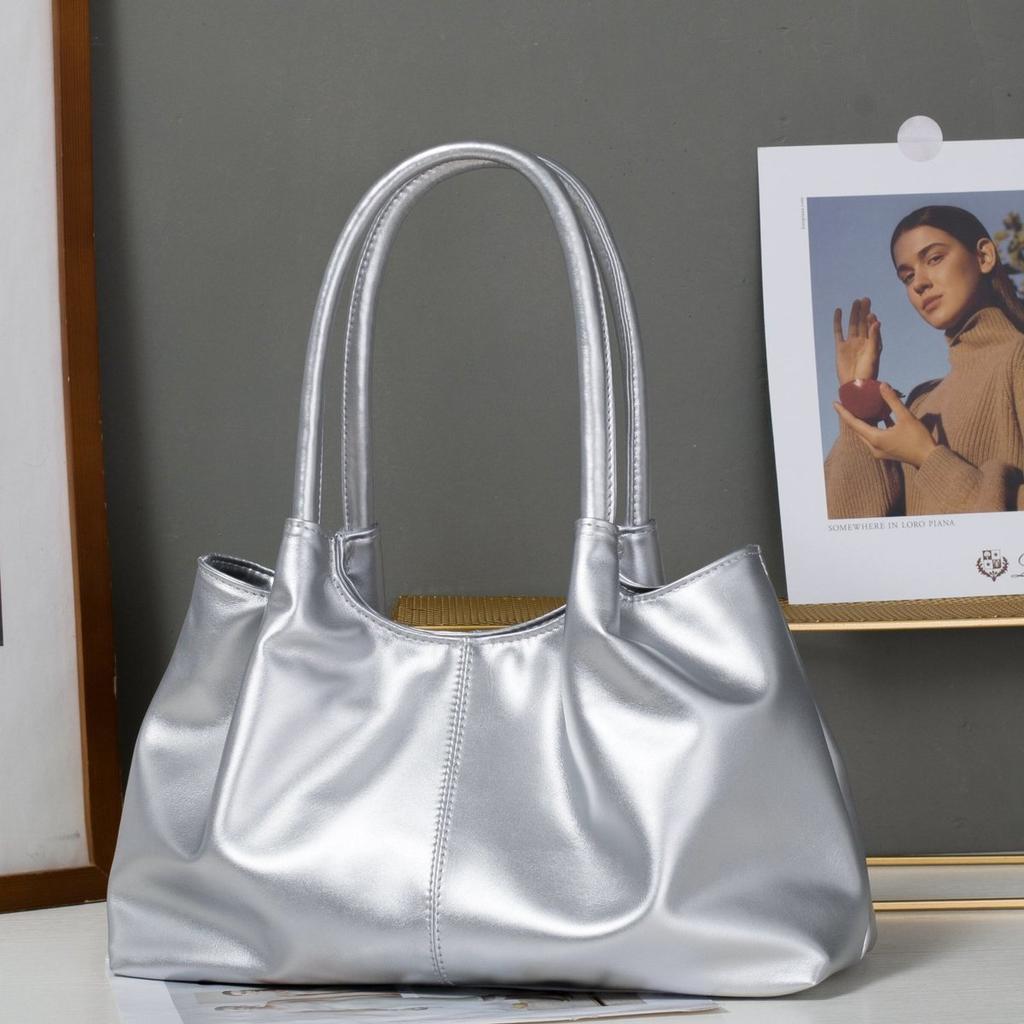 Einfache weiße PU-Leder Schultertasche für Damen weiche Achseltasche große Kapazität Einkaufstasche