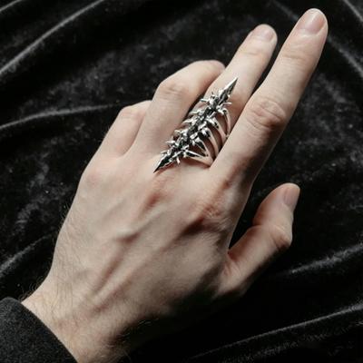 Parmak Yüzüğü İngiliz Gotik Tarzı İskelet Şekilli Parmak Bandı Çizilmeye Dayanıklı Retro Yüzük Takı Hediye