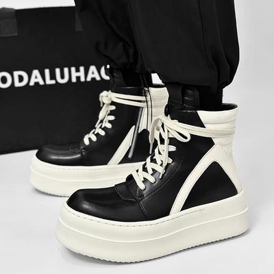 Zapatos casuales de moda de caña alta para hombre Estilo moderno de plataforma gruesa que aumenta la altura Botas de moda para el día a día con bloques de color blanco y negro Nuevos
