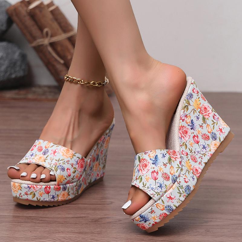 Fashion Floral Print Wedge Slippers Women Slip On Chunky Platform Sandals Woman Summer 2025 Thick Bottom Non Slip Outdoor Slides