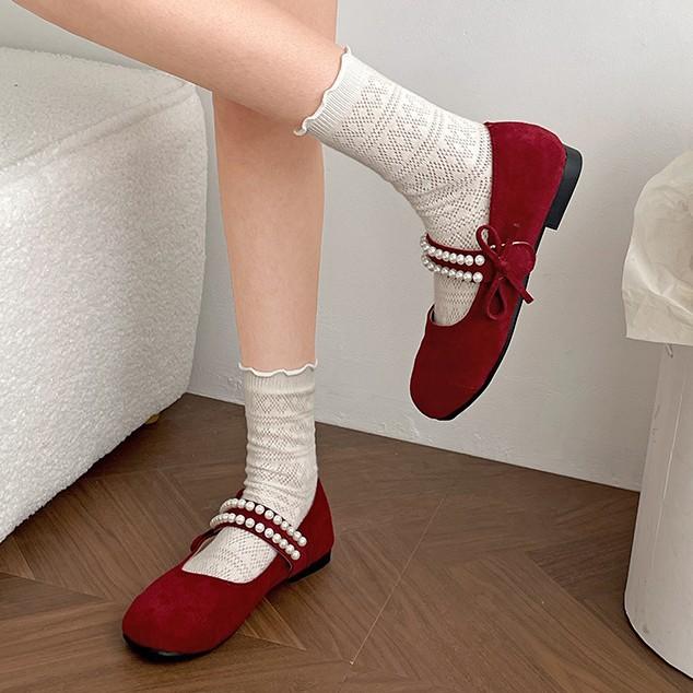 Red French retro light mouth low heel single shoes women's 2025 new summer skirt soft sole versatile Mary Jane shoes