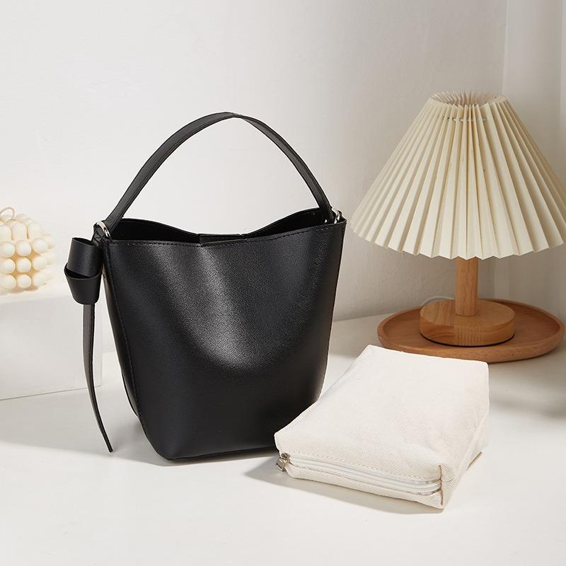 New Women's Bag High-end Niche Design Portable Bucket Bag Fashionable Versatile Commuter Shoulder Messenger Bag