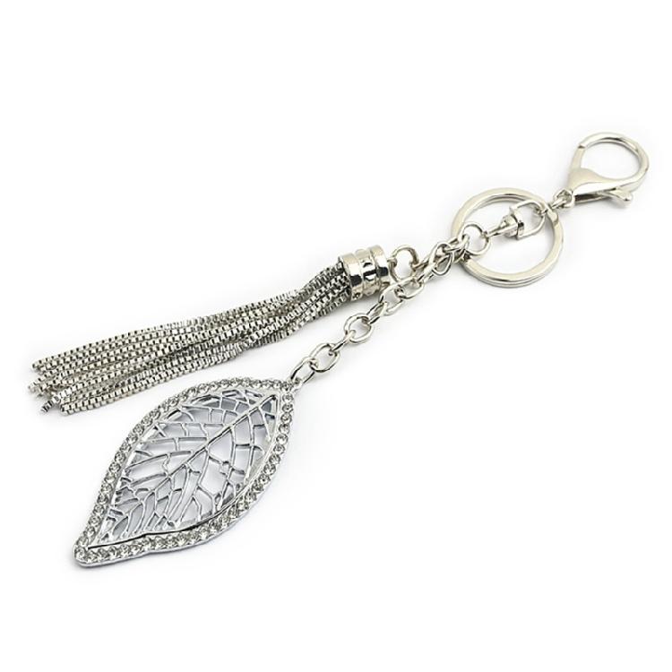 Sophisticated Sturdy Alloy Leaf Pendant Keychain Accessory Portable for Enhancing Your Personalize Styles Casual Wear