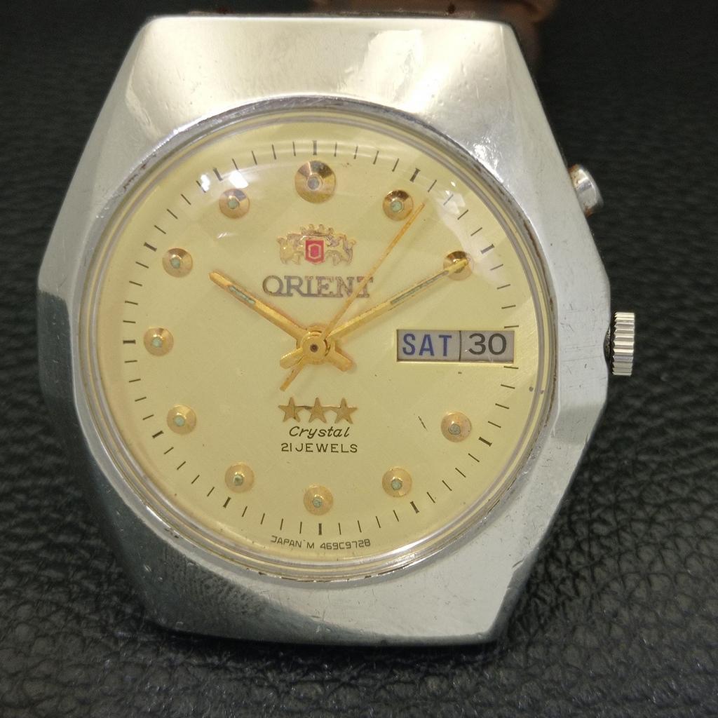 AUTOMATIC 46941 VINTAGE ORIENT CRYSTAL JAPAN MENS ORIGINAL DIAL WATCH A701891-5 R207-a701891