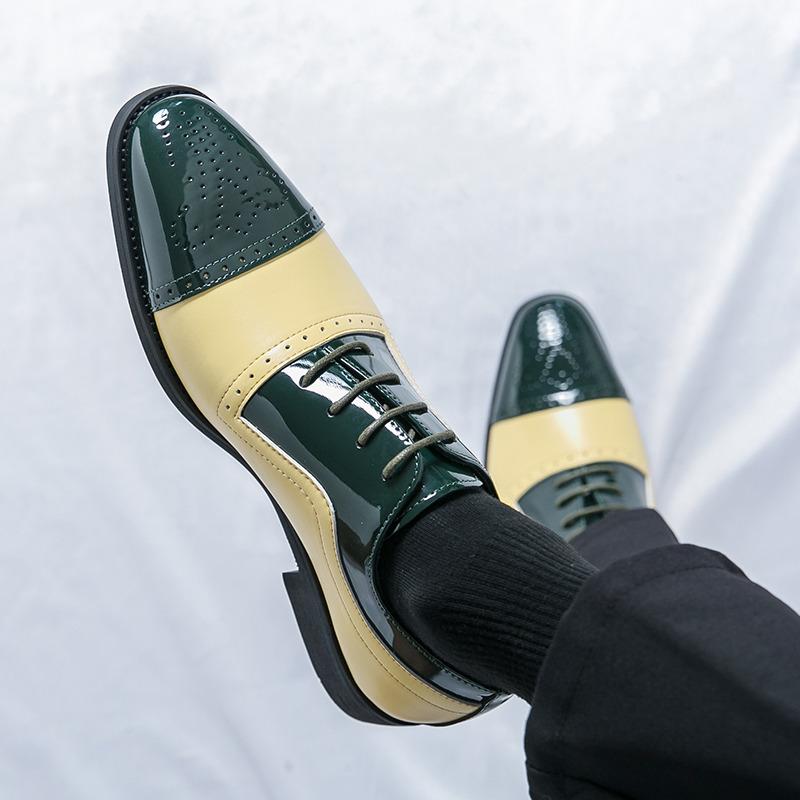 New Fashion Glitter Leather Casual Business Shoes for Men Pointed Toe Dress Shoes Men Luxury Brogue Shoes Zapatos Oxford Hombre