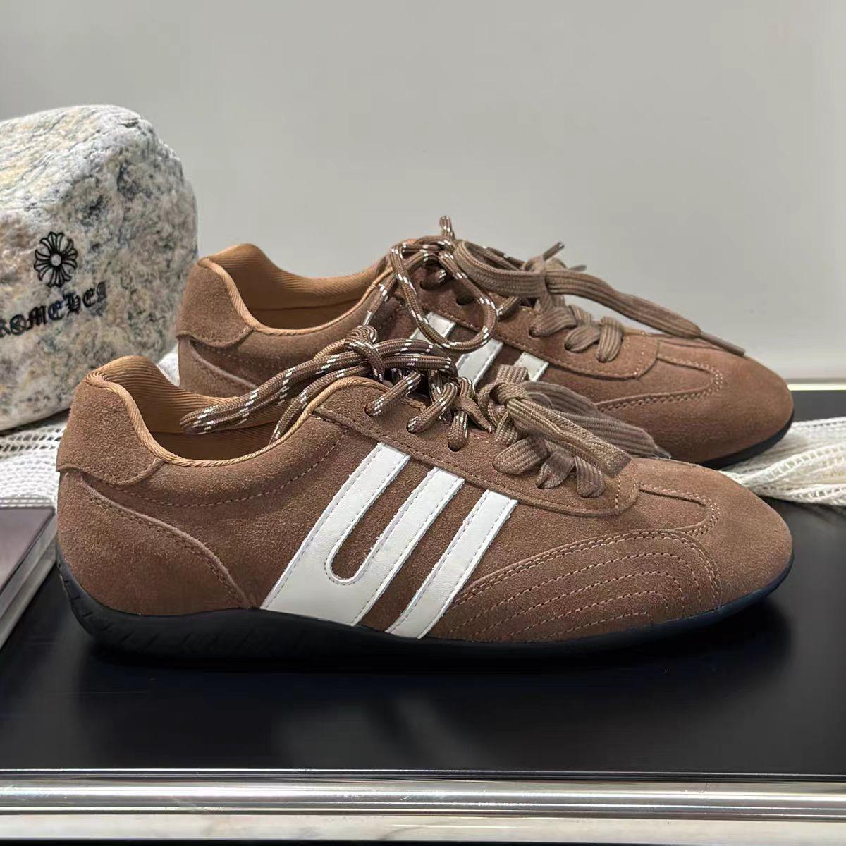 

Ретро леопардовый принт на шнуровке немецкие тренировочные туфли женские 2025 ранняя осень новые подошва Бо внутренняя танкетка кроссовки для соревнований спортивная повседневная обувь 40