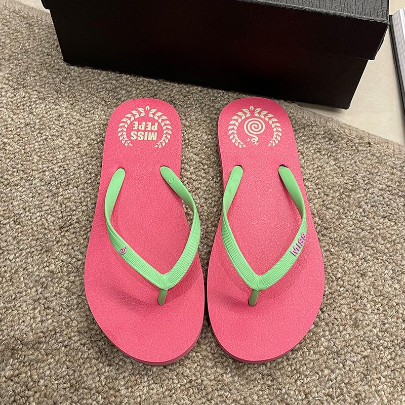Simple flip-flops women's summer non-slip outer wear new cartoon flat-bottomed seaside beach cool slippers