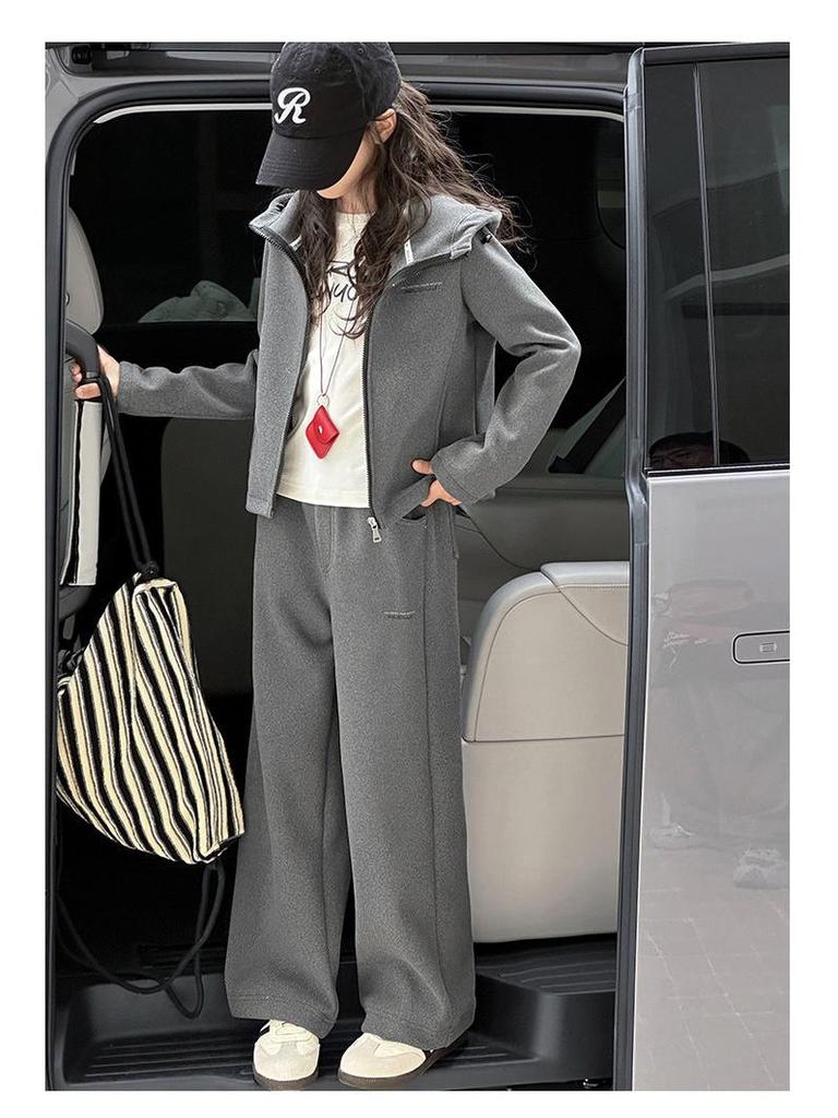 Ensemble Sweat à capuche doublé polaire et pantalon de survêtement pour filles - Style hiver 2025