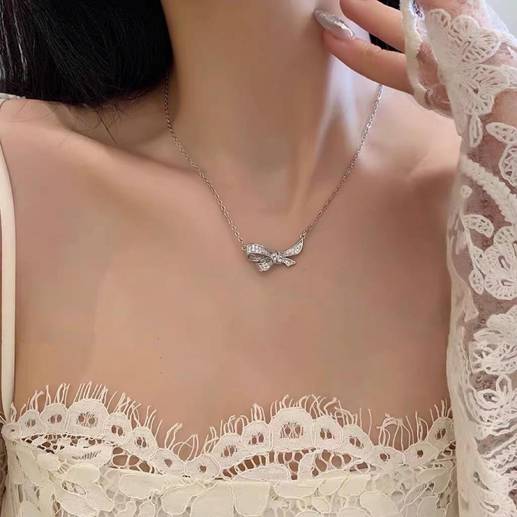 Xiaohongshu Style Full Diamond Bow Knot Necklace, CNC Carved 18K Rose Gold Princess Clavicle Chain