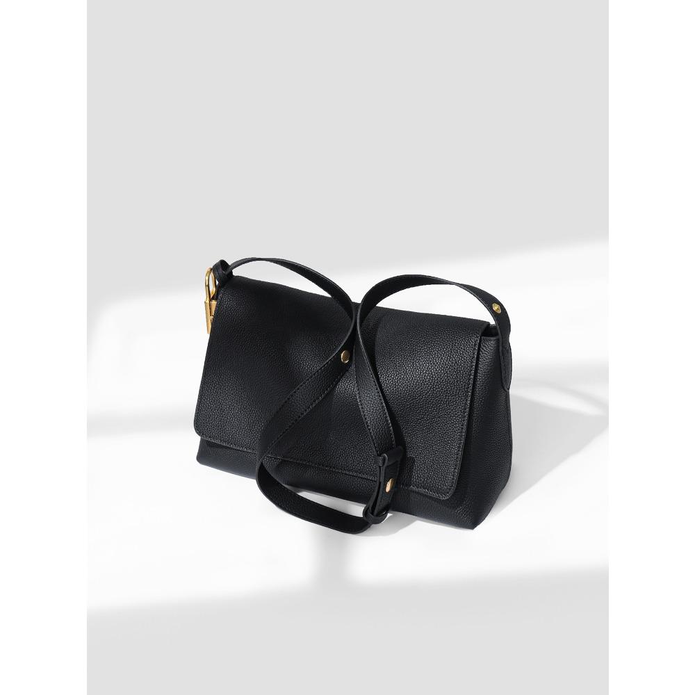 

Leather women s bags New women s armpit shoulder bags Lazy feeling Large capacity portable commuter bags Women чёрный