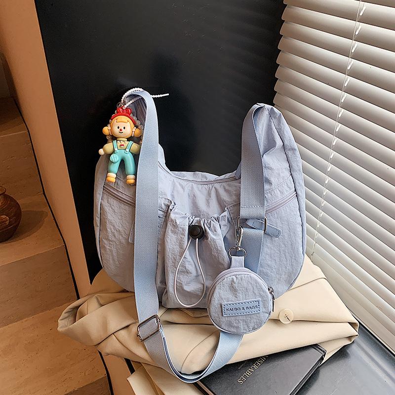 Casual Messenger Bag Women's New Commuter Versatile Shoulder Dumpling Bag Student Class Messenger Tote Bag