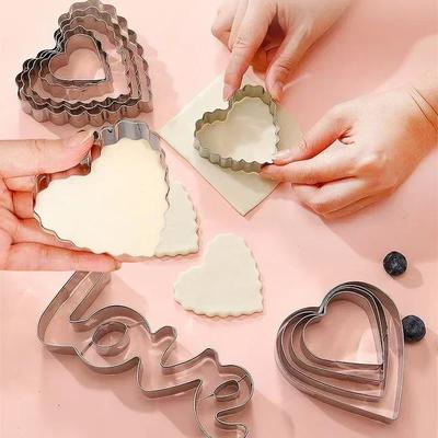 Love Heart Stainless Steel Cookie Cutter Mould DIY Wave Heart Shape Biscuit Mold Fondant Pastry Cake Decorating Baking Tool