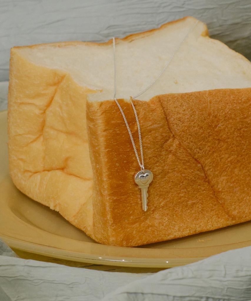 Butter Object S925) Butter Key Necklace