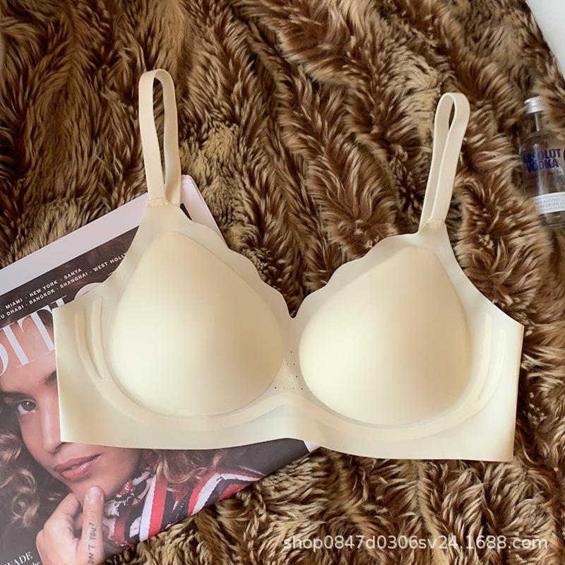Traceless Nude Underwear, Women's Thin Models Without Steel Rings, Small Breasts, Breathable, Gathered Up, Anti-sagging, Skin-friendly Bras