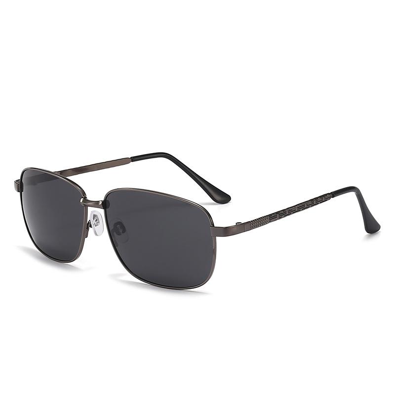 Polarized Sunglasses Photosensitive Discoloration Fishing Watch Bleaching Men'S Black Metal Sunglasses Glasses Factory