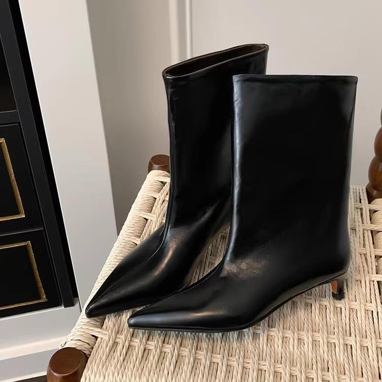 

Европейский и американский стиль 2025 осень и зима новые корейская версия ретро остроносые полусапоги женские широкое голенище каблук-рюмочка и модные универсальные 40 чёрный