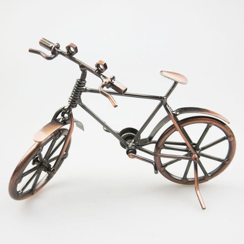 Bicycle Models Metal Crafts Vintage Home Decor Ornaments Office Desks Gadgets Creative Toys Punnk for Children Adults