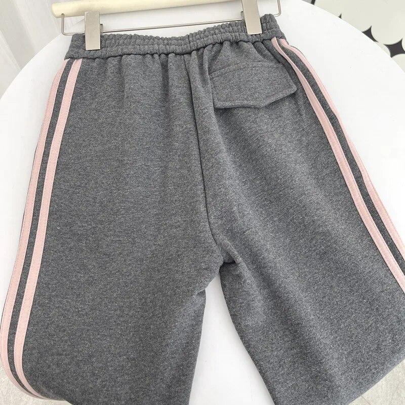 Dámské černé gotické zvonové kalhoty Volné Y2k tepláky Harajuku streetwear estetické šněrovací kalhoty Vintage kalhoty 2000s oblečení