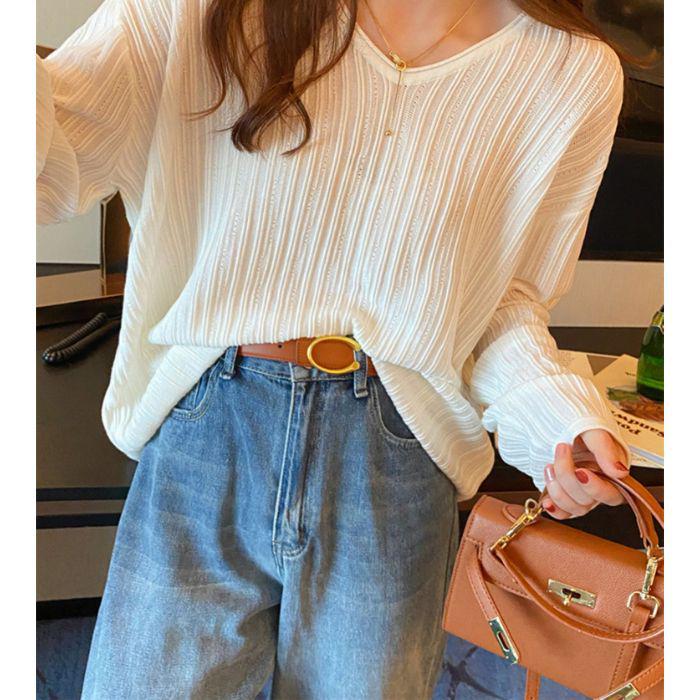Women's Chic French V-Neck Knit Sweater, Lightweight for Spring/Autumn, Unique Korean-Style Design