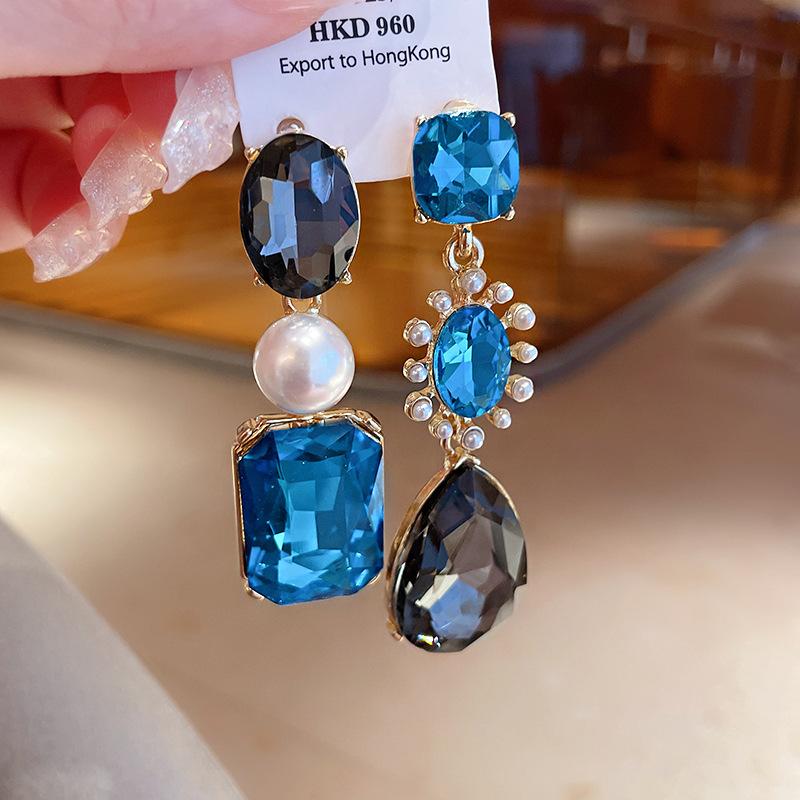 

3 Pcs French Light Luxury Zircon Set for Women Water Drop Rhinestone Pearl Necklace Fashion High Sense Accessories Sets Wedding