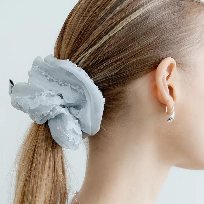 Sheer Scrunchie 02