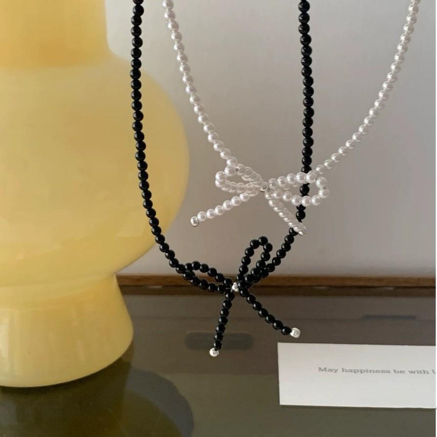 Koreanische Halskette mit schwarzer Perle - Elegantes Damen-Choker