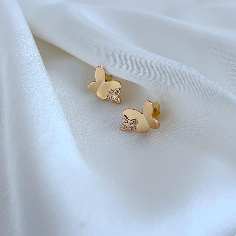 

Elegant Butterfly Zircon Stud Earrings