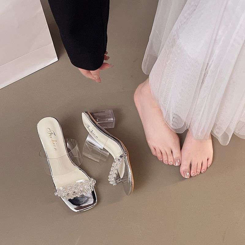Transparent Sandals Women's High Heels Summer 2025 New Middle Heel Fashion Crystal Thick Heel Outer Wear Rhinestone Cool Slippers