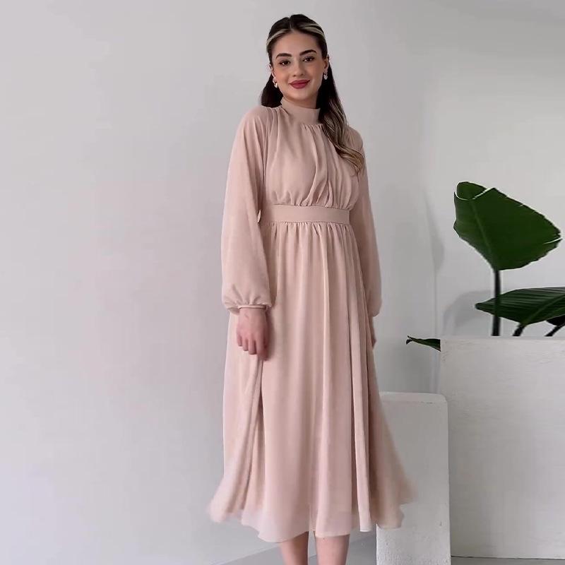 

2024 Осень Женское однотонное платье миди с круглым вырезом и оборками XS розовый