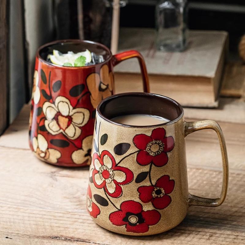 Velký keramický hrnek na kávu s uchem, ručně malovaný vintage květinový velký hrnek na kávu 700 ml, vysoký hrnek na čaj do kanceláře a domů, vhodný do mikrovlnné trouby a myčky nádobí