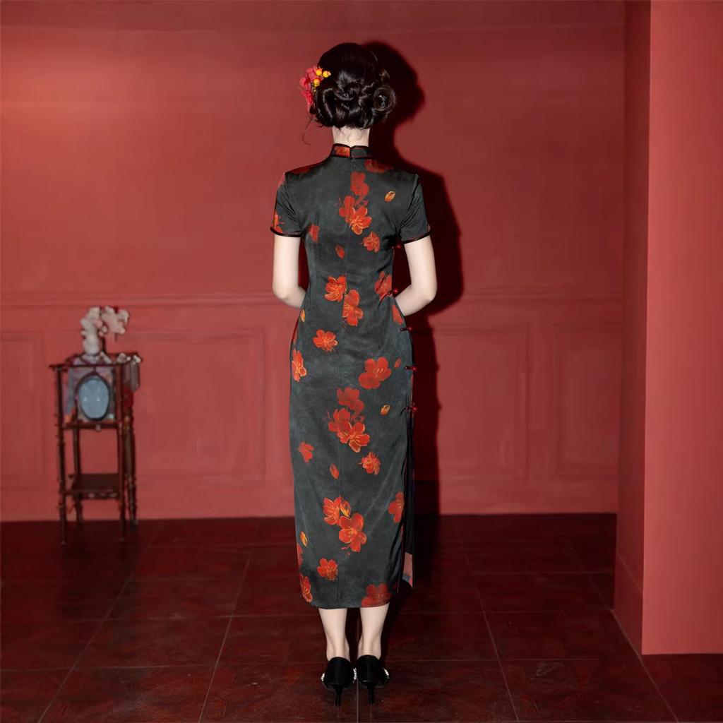 1011 Spring and Summer New Republic of China Style Retro Improved Women's Mom Cheongsam Dress Temperament Skinny Daily Photos