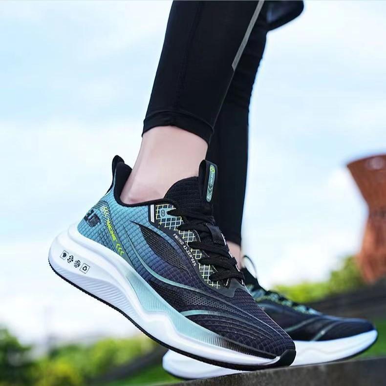 2025 autumn new running sports shoes men's casual versatile soft sole student racing men's shoes casual shoes