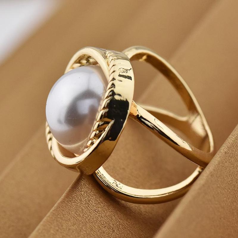 Neue Kamelien-Seidenschalschnalle, französische Retro-Perlenschalschnalle, quadratische Ringschnalle, orangefarbene Kristallschalschnalle für Frauen