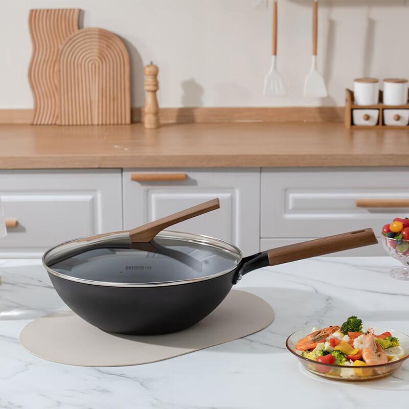 Betoice Baimaiji Fine Iron Wok