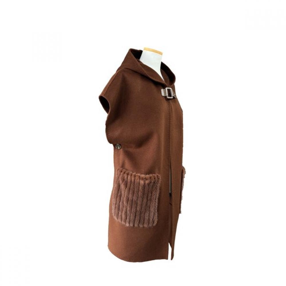 LA VITA JUNKO Pocket Ju Mink Hood Vest Lrwvt005