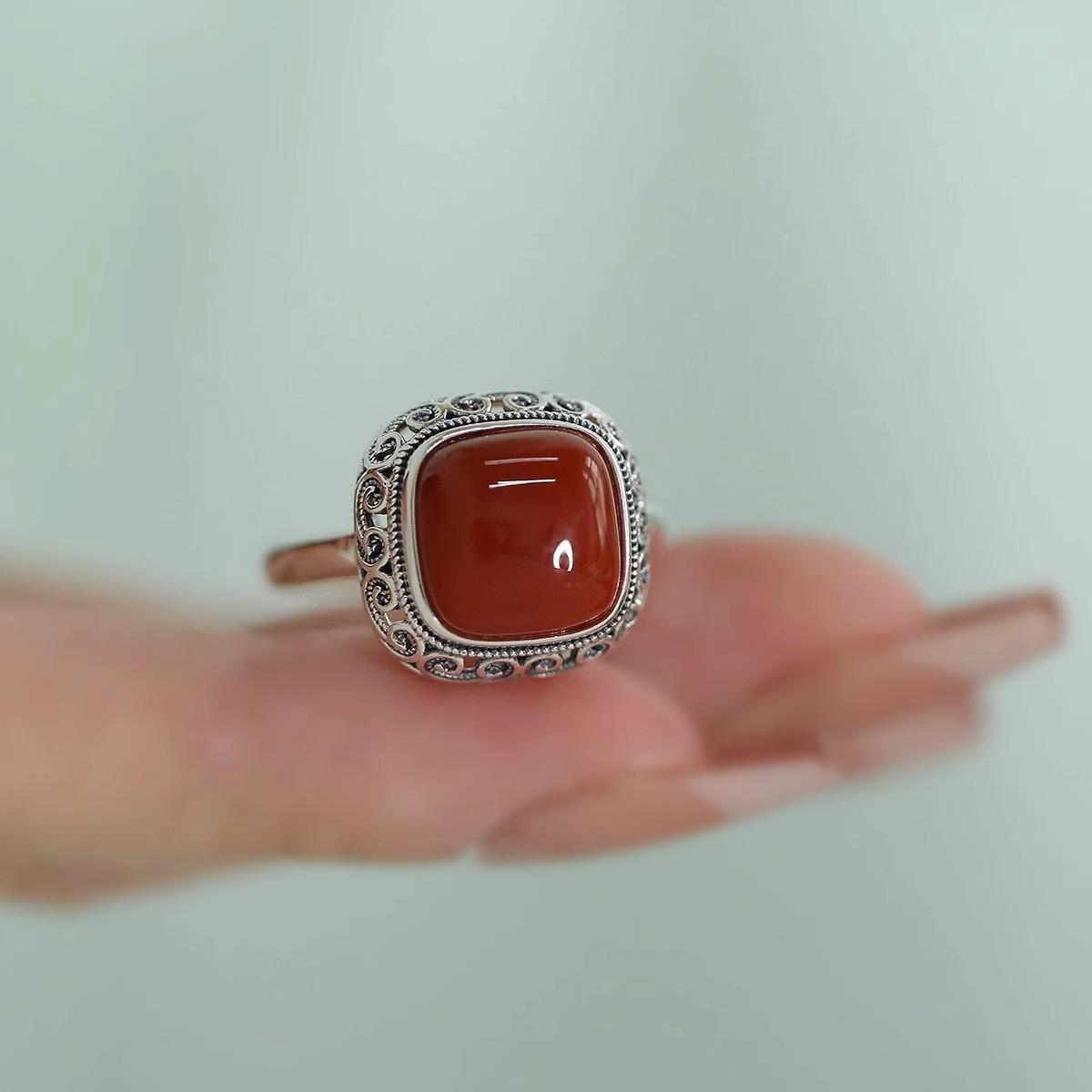 

925 Silver Retro New Chinese Sugar Cube Square Tang Grass Pattern Nanhong Ring Ring Opening Adjustment Versatile High-end Women Resizable