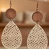 1 Pair Retro Hollow Spiderweb Pattern Wooden Dangle Earrings