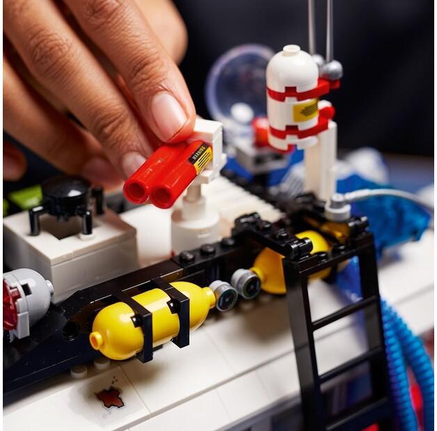 LEGO Icons 10274 ECTO-1 Охотники за привидениями