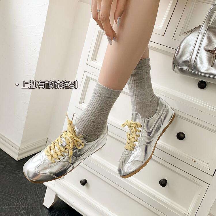 Retro German Training Shoes Women's 2025 Autumn New Flat-bottomed Leather Single Shoes Star Sports and Leisure Board Shoes