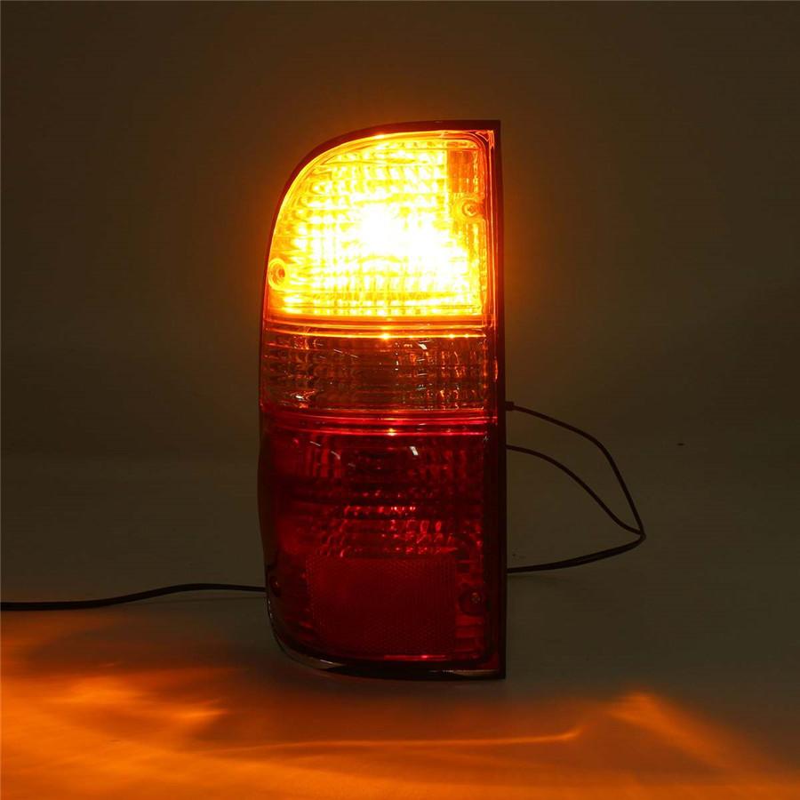 Pair Tail Light Brake Lamp For Toyota Tacoma 2001-2004