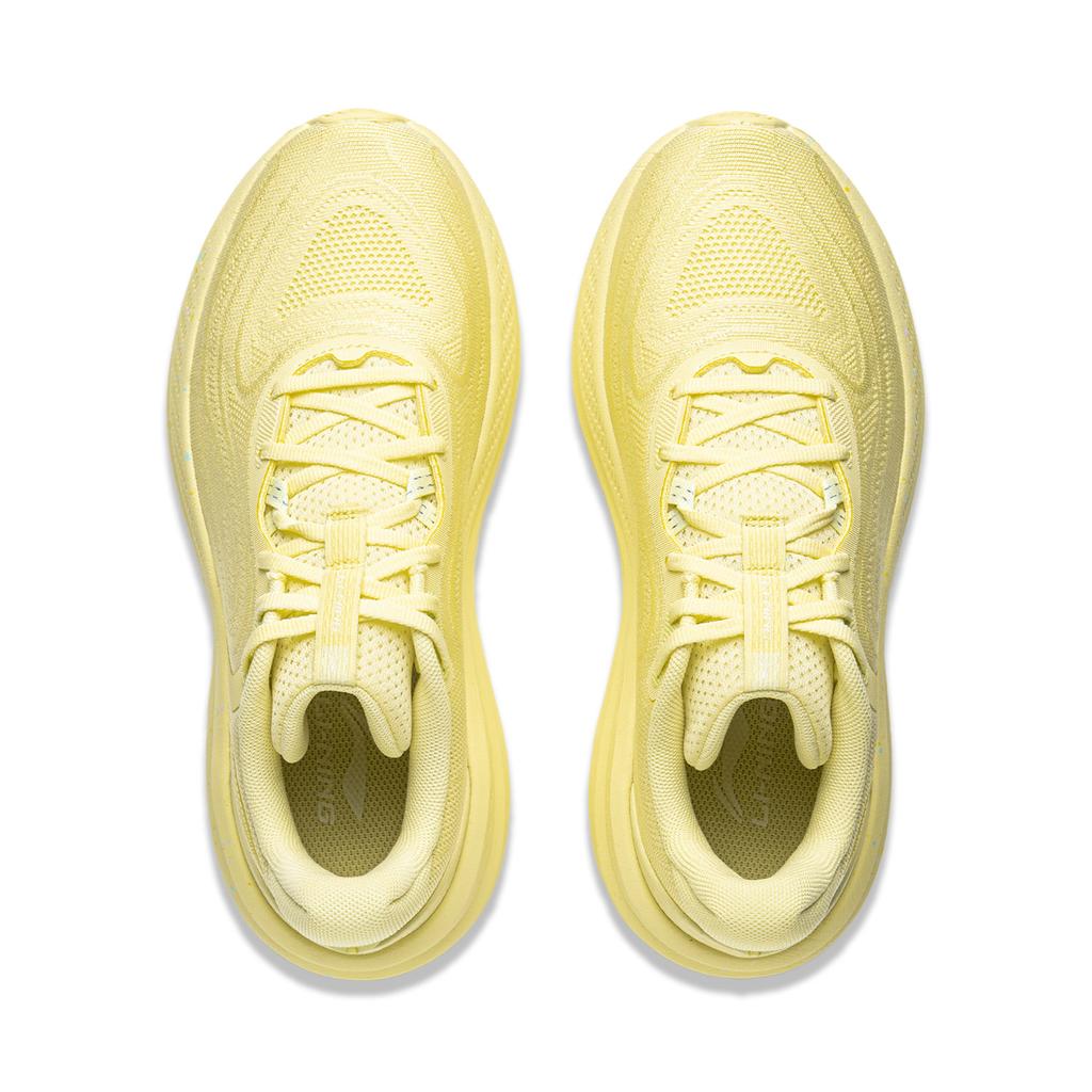 New LINING Graceful V2 Running Shoes Women's Low top Light Oily Yellow ARSV098-7