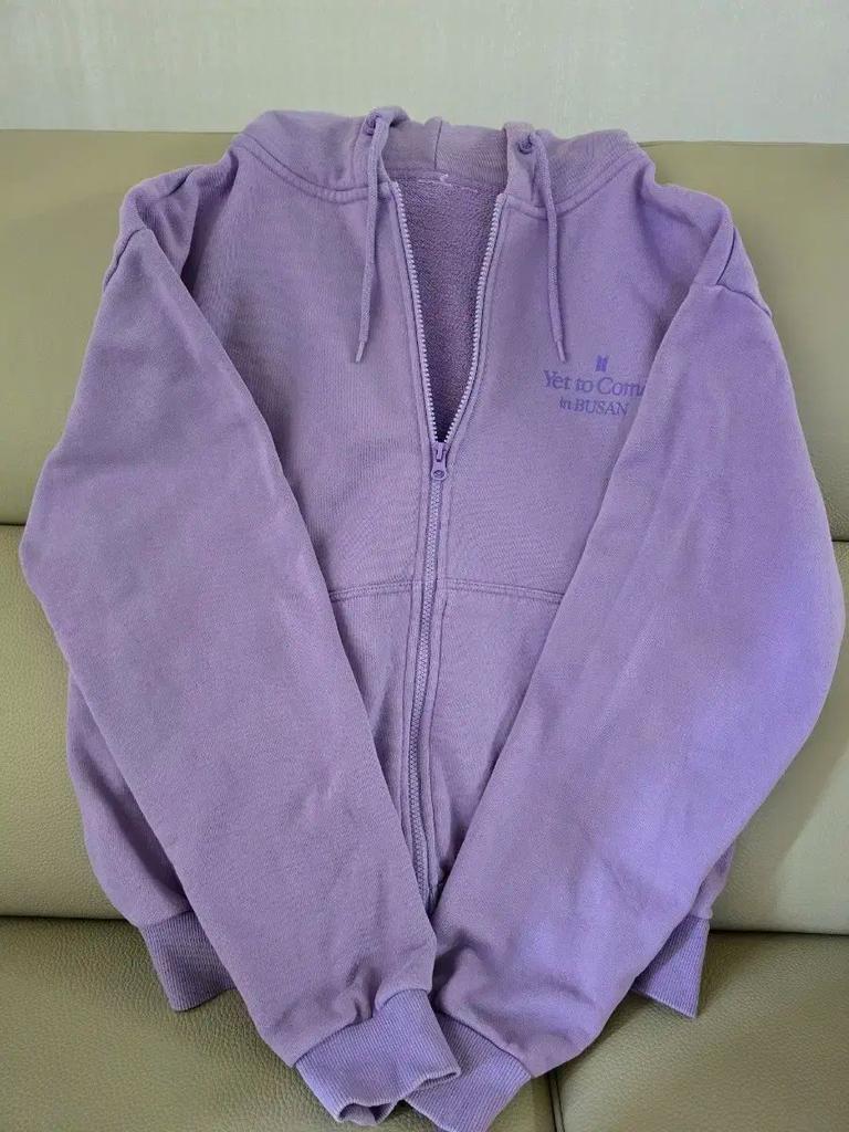 [USED] BTS Yet To Come Hoodie