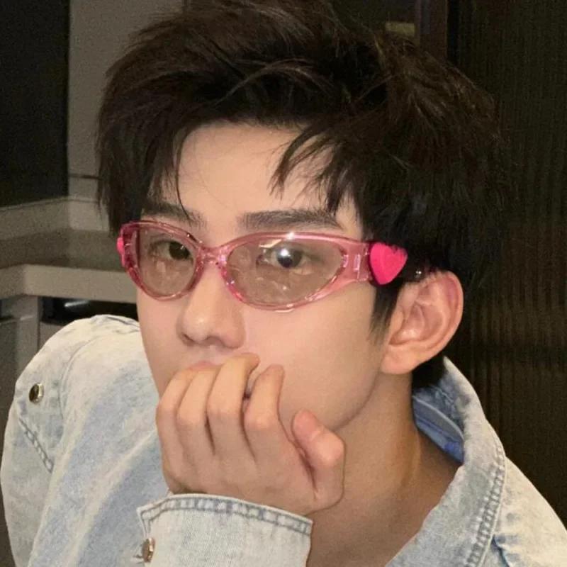 Retro  Style Oval Sunglasses Women Fashion Heart Frame Sports Goggles Popular Cat Eye Party Sun Glasses Ladies