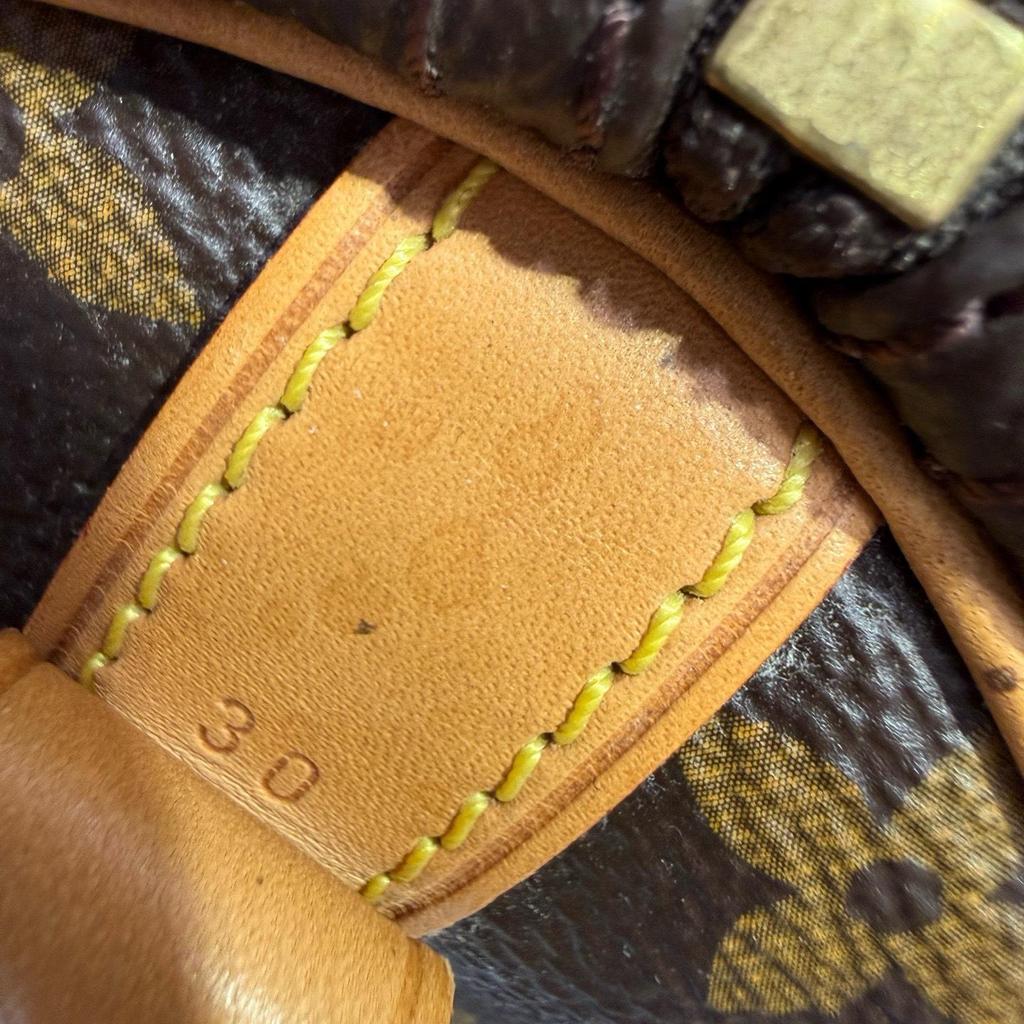[Pre-Owned] Speedy 30 Iconic Design Rolled Handle Engraved Lock Detachable Adjustable Shoulder Strap Coated Canvas Smooth Leather - Very Good #1DZ6GFI