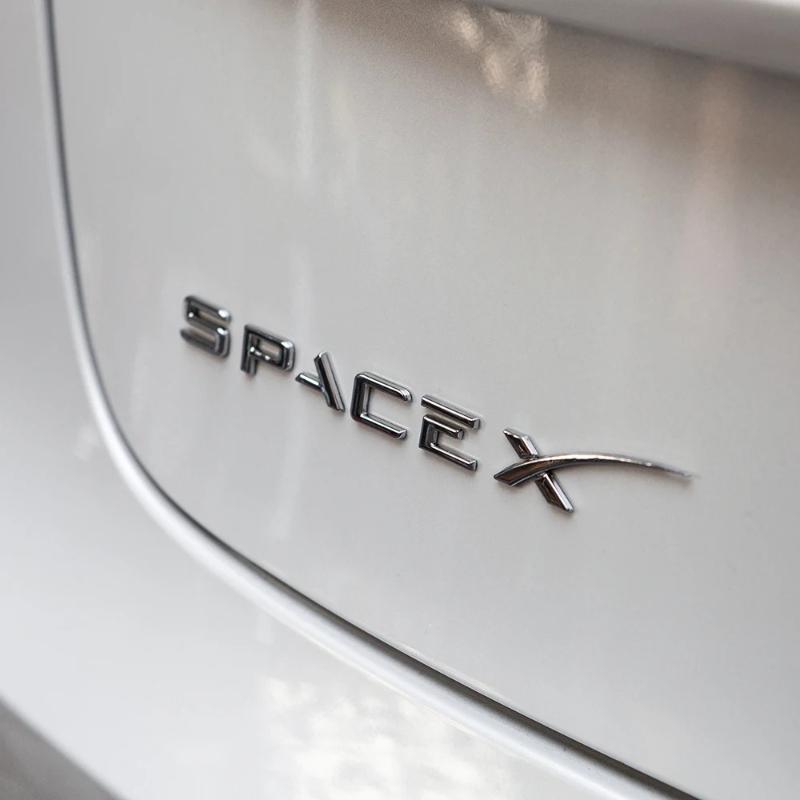 SpaceX Letters Sticker for Tesla Model 3 X Y S Tail Letter Label Emblem Car Accessories Stickers Logo Emblems Zinc Alloy SPACEX