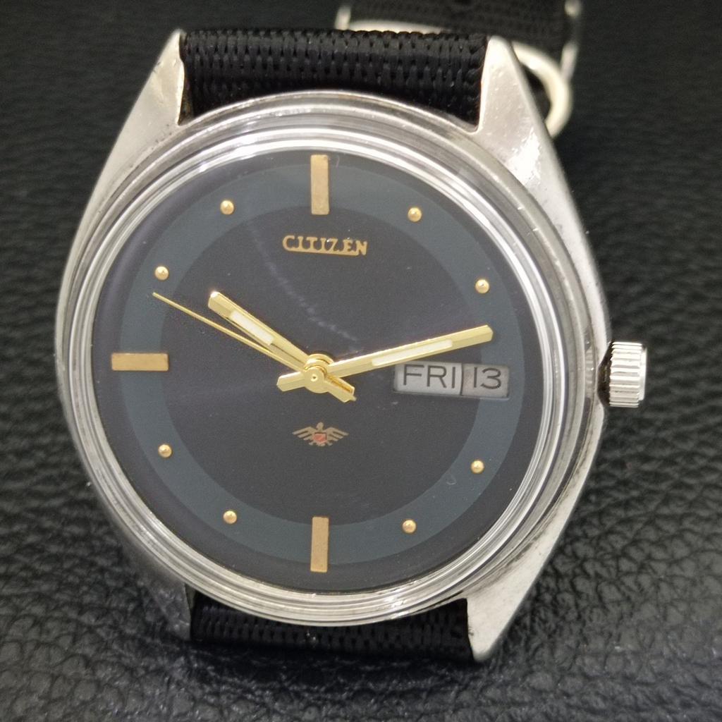 JAPAN VINTAGE CITIZEN AUTOMATIC 8200 MENS BLACK COLOR DIAL WATCH a702753-1 R210-a702753