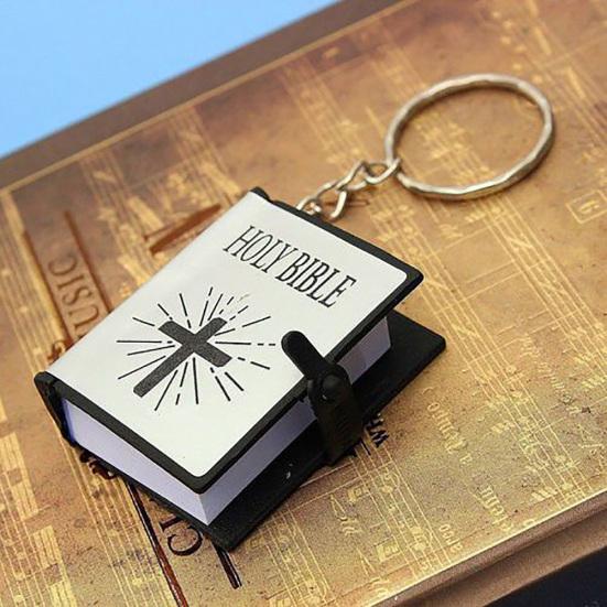 1Pc Mini Portable English Holy Bible Pendant Keychain Key Ring Holder Bag Decor