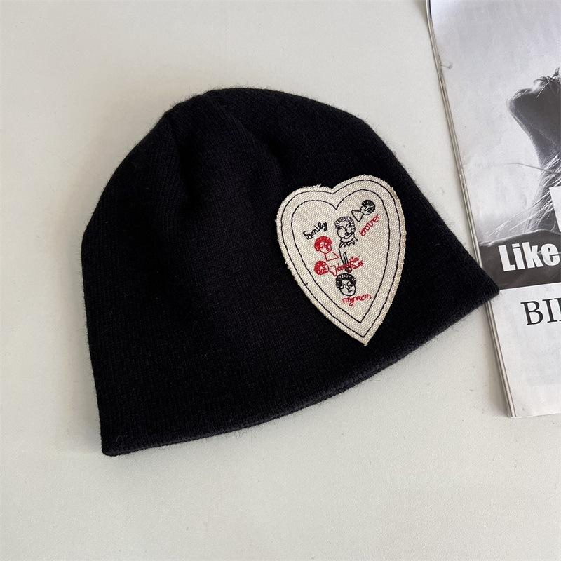 

Нишевый дизайн нашивка с надписью «love» нашивка милая крутая трендовая граффити меховая шапка-дыня вязаная шапка шапка от холода M（56-58cm）